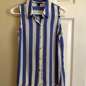 Forever 21 sleeveless blue & white blouse, size S
